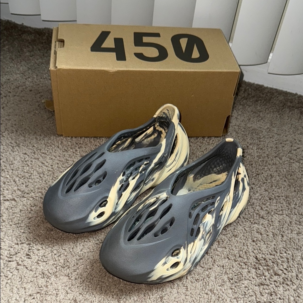 Yeezy Gray and Cream Sculpted Slippers